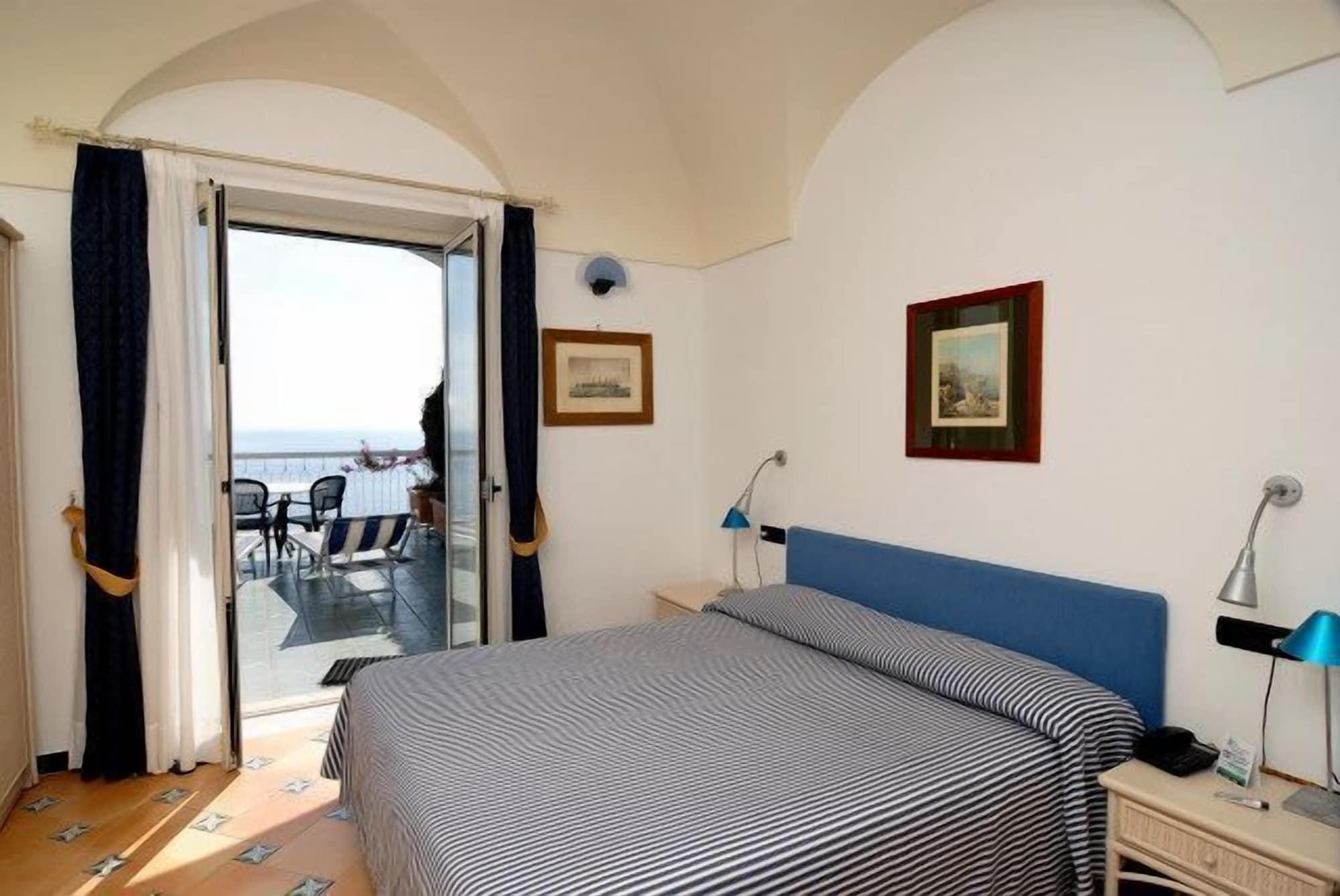 Hotel Bellevue Suite Amalfi Exterior photo
